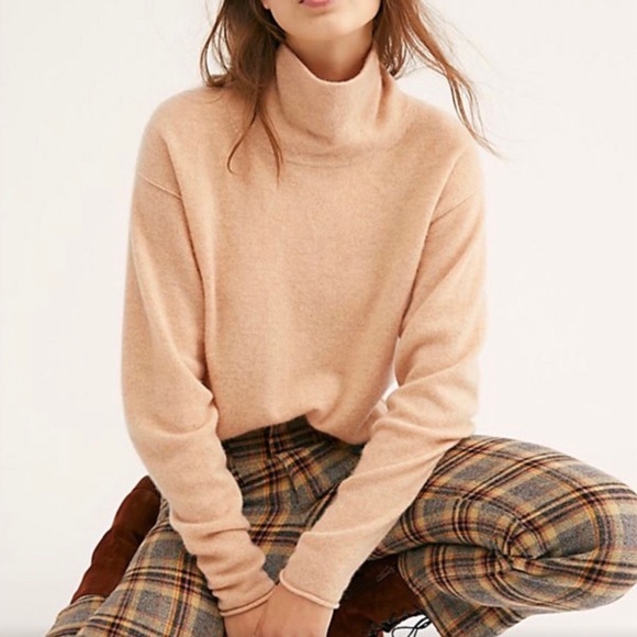 Free People Sweaters - Free People Cozy Cashmere turtleneck